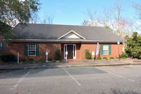 2935 Kerry Forest Pkwy, Tallahassee, FL 32309